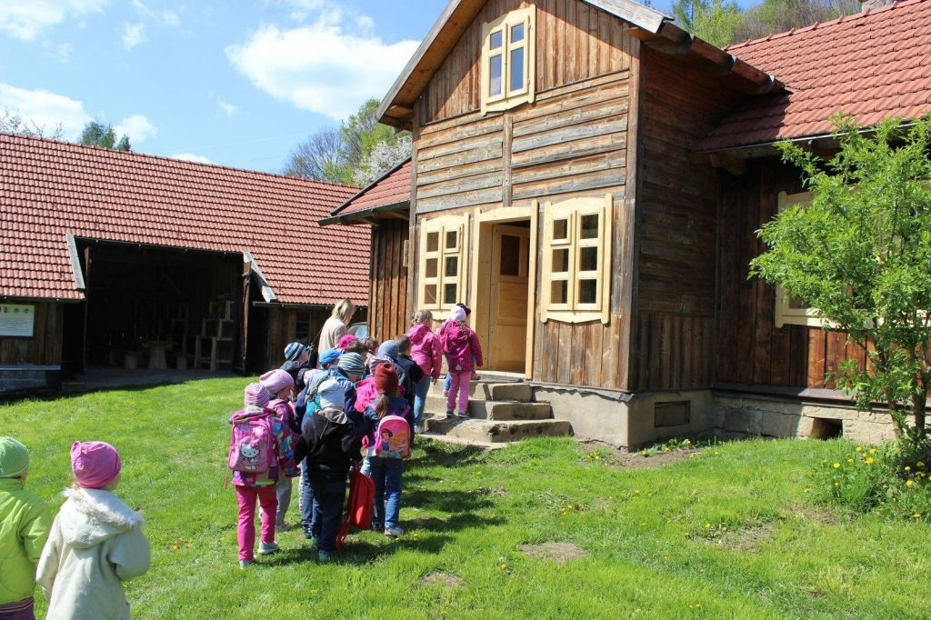 Roztoka-Brzeziny Mill Village